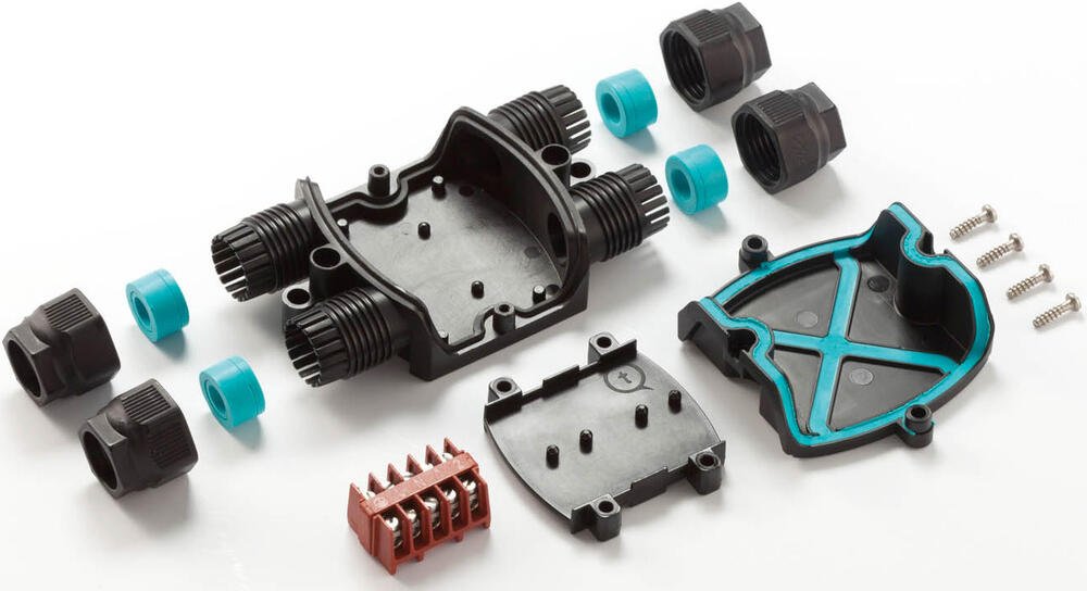 CONNECTION BOX WITH LID 4 way Frost Protection